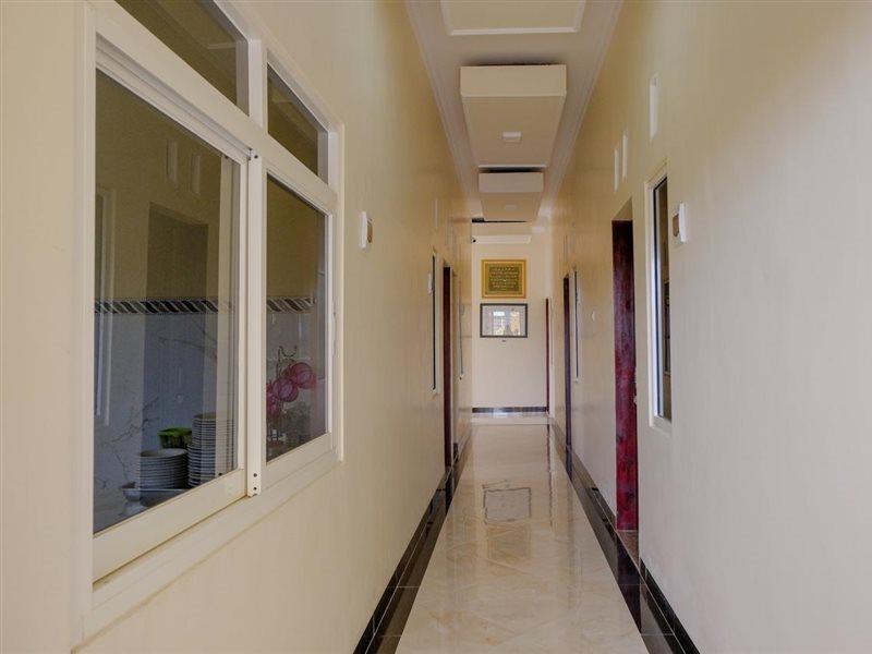 Oyo 1979 Alif Family Residence Malang Ngoại thất bức ảnh